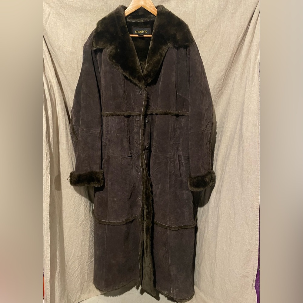 VINTAGE faux fur coat